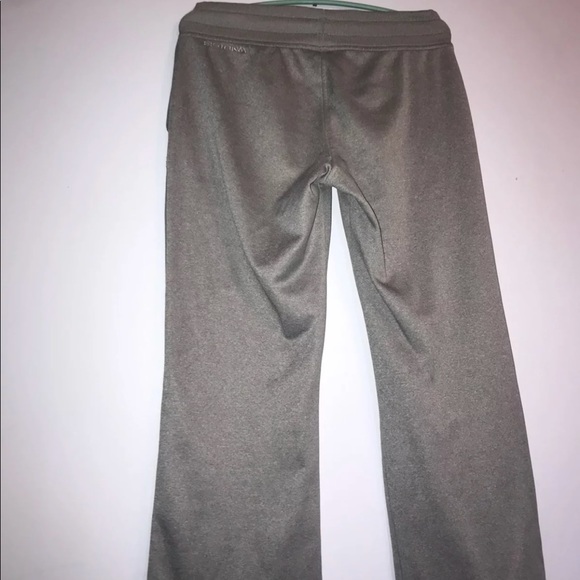 Under Amour sweatpants - Picture 3 of 3